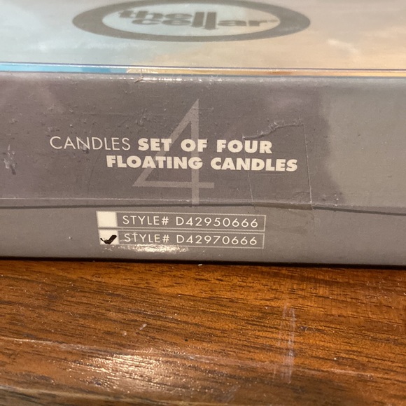 Floating Candles - Picture 2 of 4